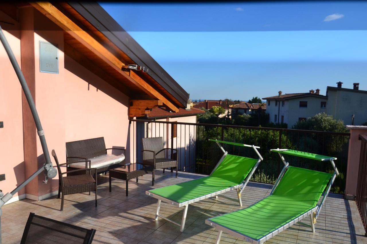 Ginevra Apartment ตอสโกลาโน มาแดร์โน ภายนอก รูปภาพ