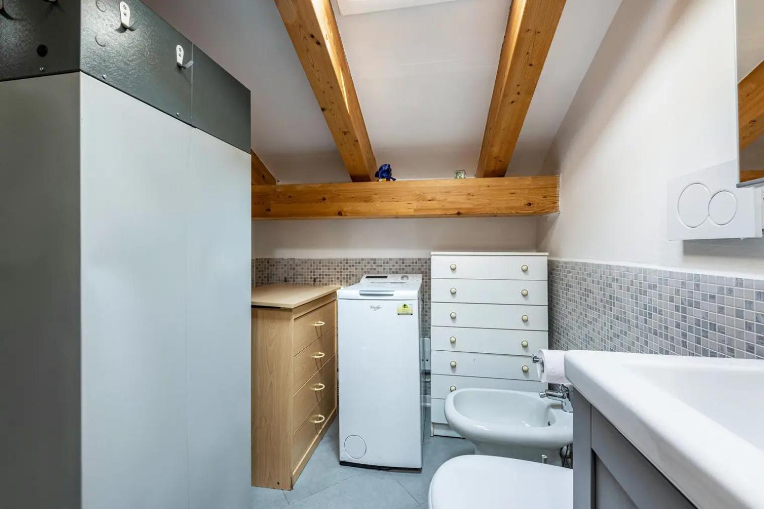 Ginevra Apartment ตอสโกลาโน มาแดร์โน ภายนอก รูปภาพ